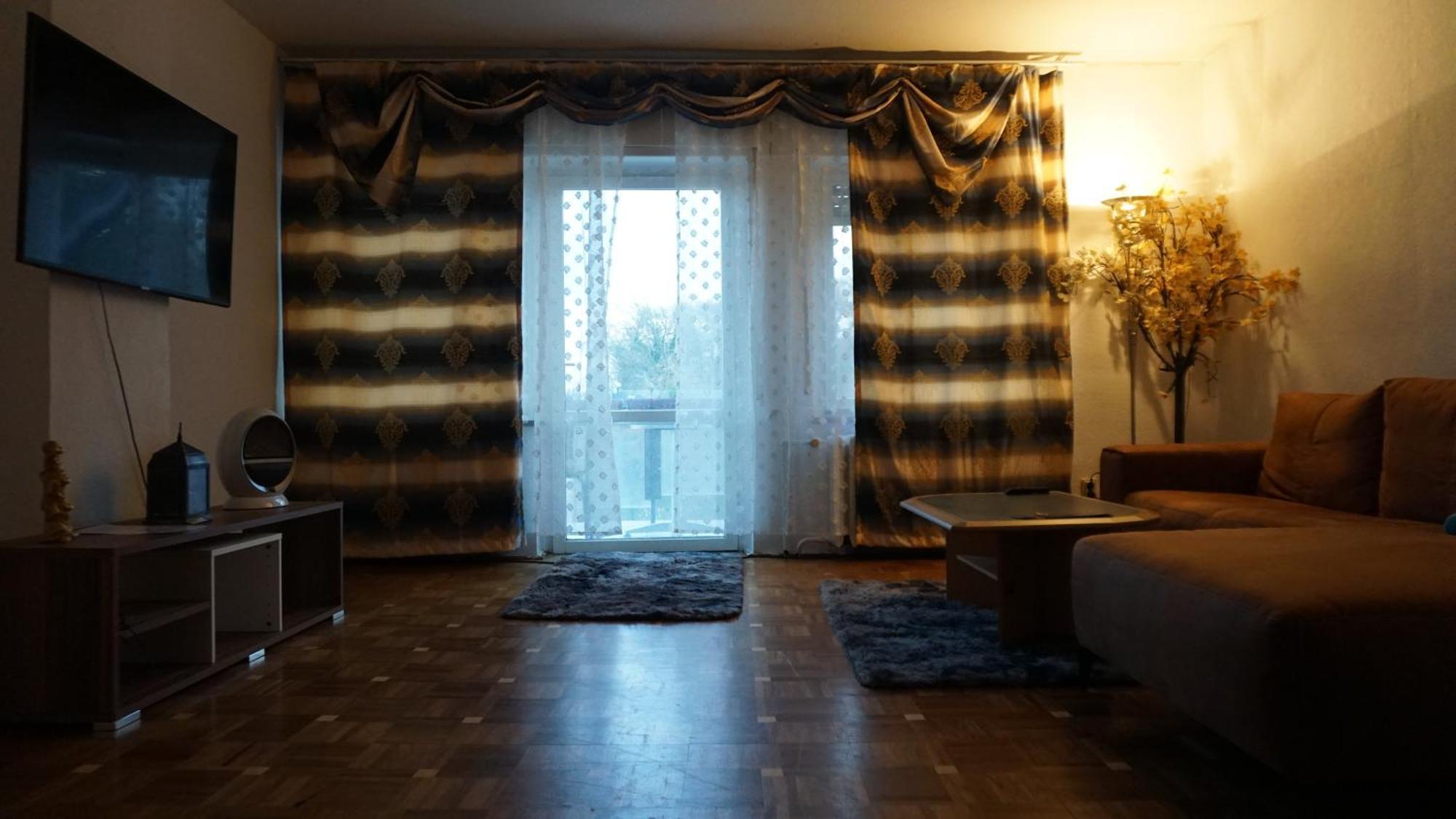 Darkwolf House Lägenhet Merseburg Exteriör bild