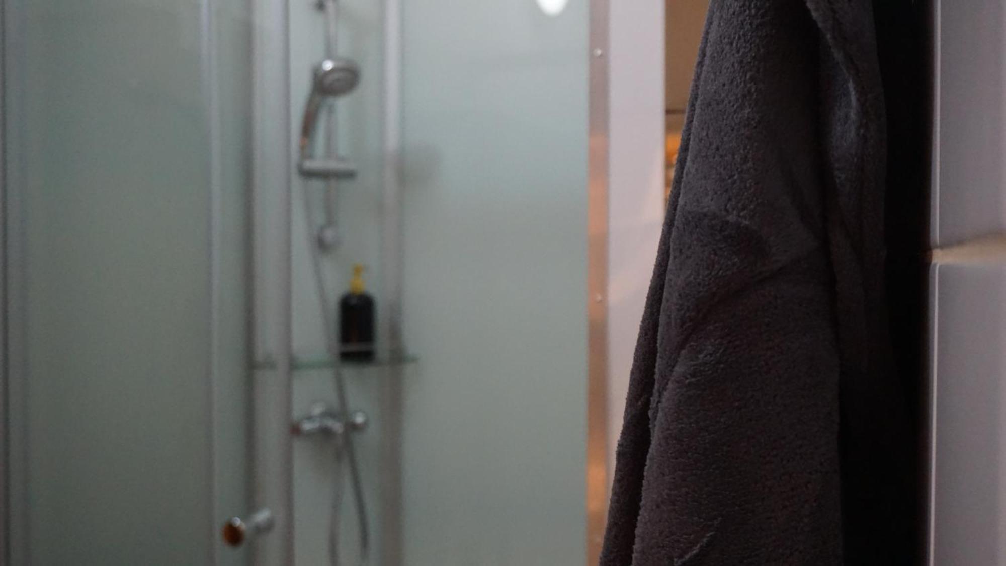 Darkwolf House Lägenhet Merseburg Exteriör bild